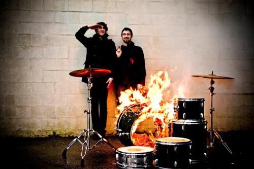 Japandroids, setting shit on fire