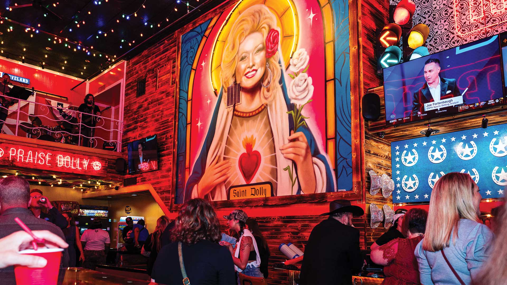 Great Ways to Eat Outdoors in Cleveland