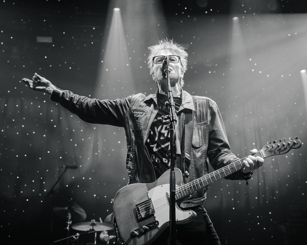 Tommy Stinson Talks ‘No Rules’ Music Industry Ahead of Cleveland Show