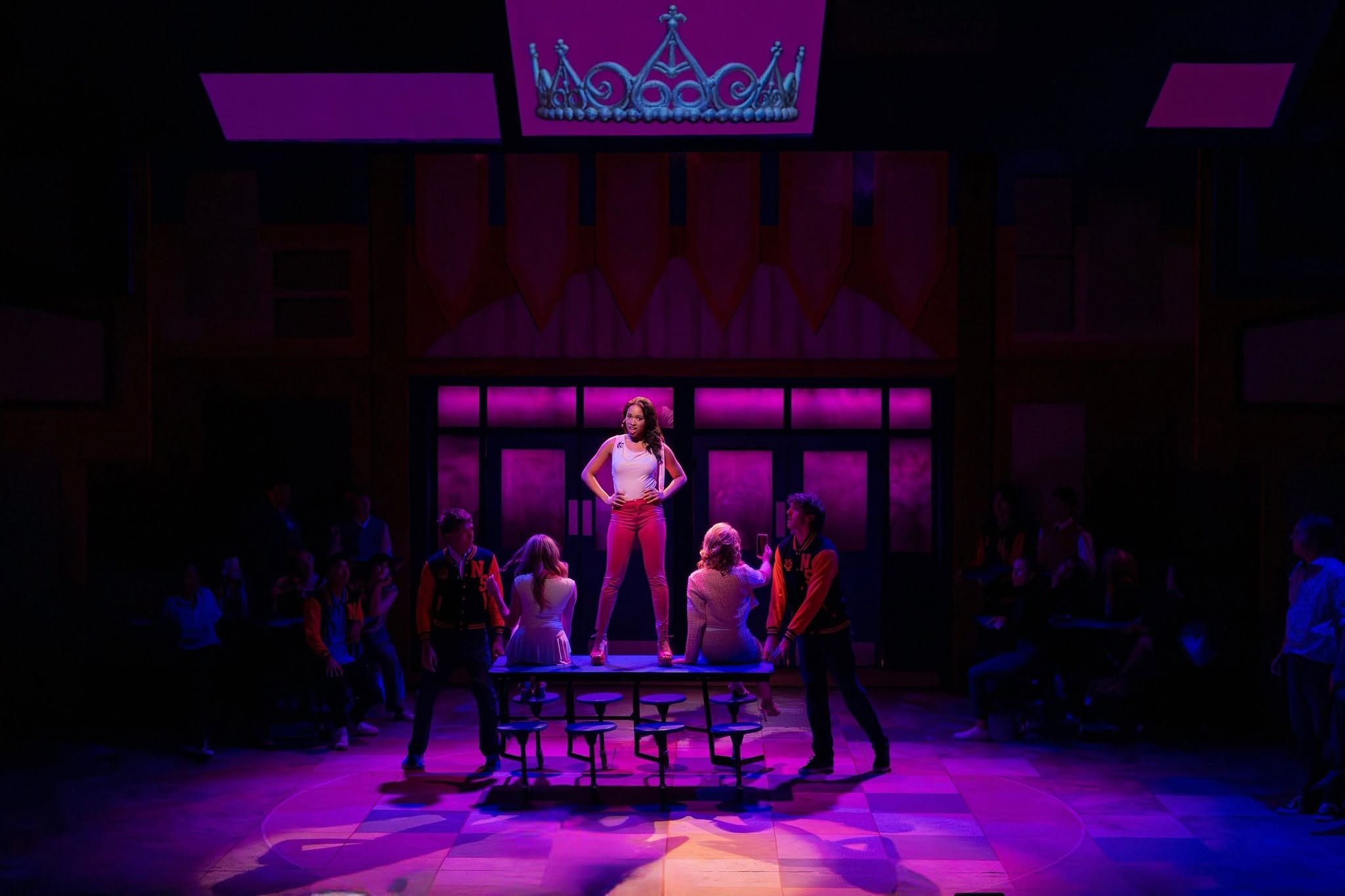 Beck Center Presents a Commercial, Crowd-Pleasing ‘Mean Girls’